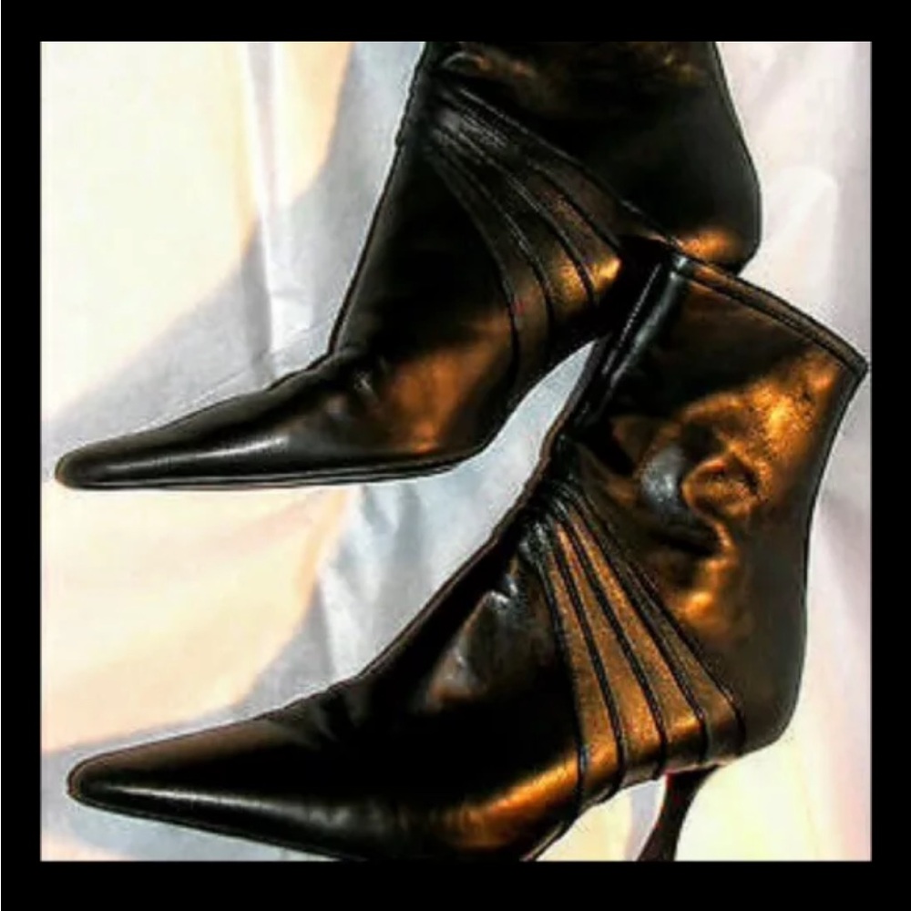Cole Haan Black Leather Boots/Booties - Sz 8